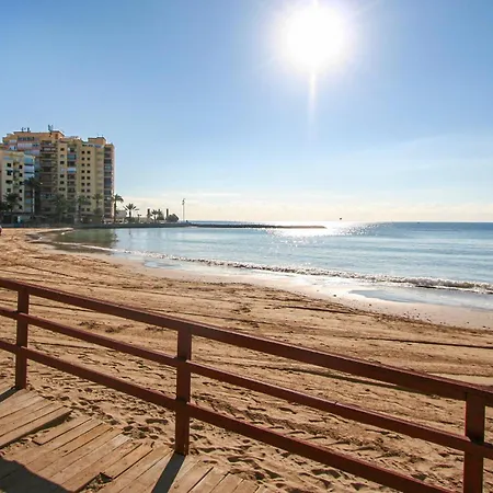 Stunning In Torrevieja Διαμέρισμα